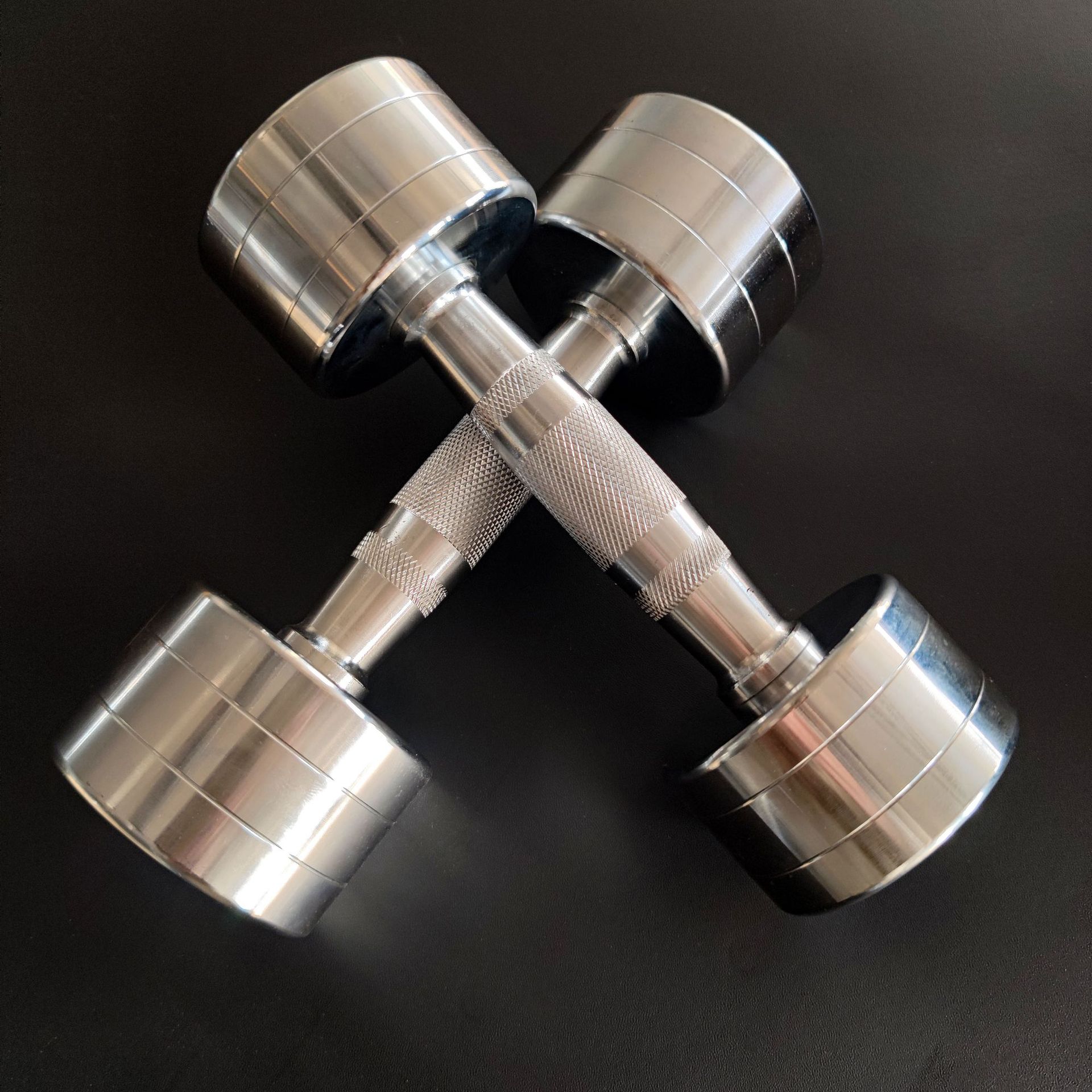 Pure Steel Electroplated Dumbbell Integrated Molding Solid Stainless Steel 1-10Kg Home Fitness Strength Training - Paidu Group